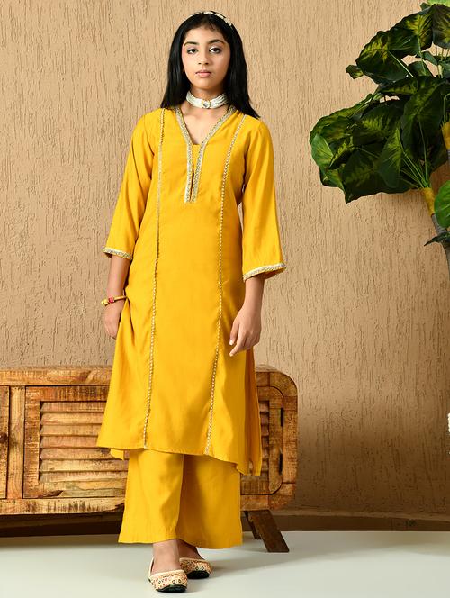 girls three quarter sleeve kurta palazzo set - 21951202 - Very Small Image - 1