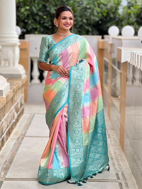 women self design banarasi saree with blouse - 21959569 - Very Small Image - 1