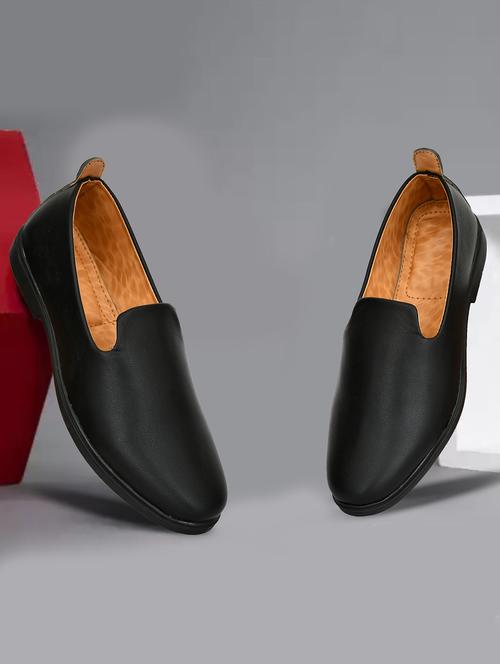 men black slip on mojari - 21961886 - Very Small Image - 1
