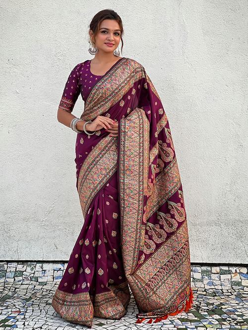 women self design banarasi saree with blouse - 21965070 - Very Small Image - 1