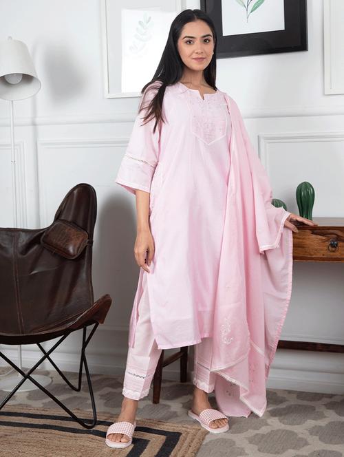women three quarter sleeve kurta pant with dupatta set - 21975172 - Very Small Image - 1