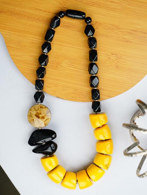 ethnic tribal handmade resin beaded fashion necklace - 21982910 - Very Small Image - 1