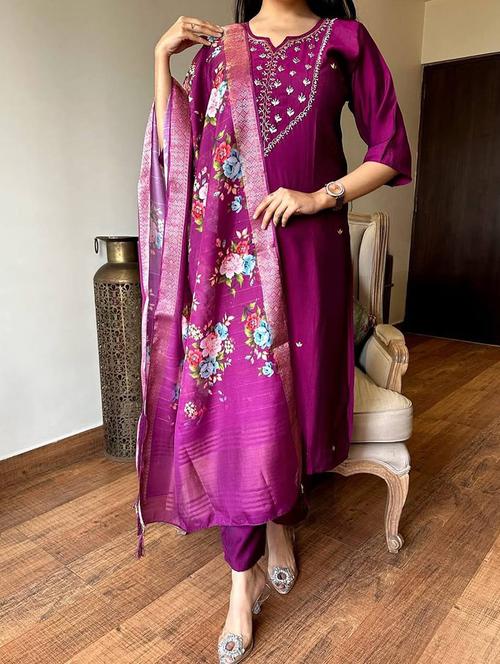 women embroidered three quarter sleeve kurta pant with dupatta set - 22004679 - Very Small Image - 1