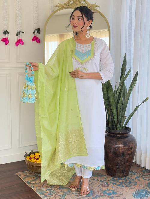women embroidered three quarter sleeve kurta pant with dupatta set - 22004709 - Very Small Image - 1