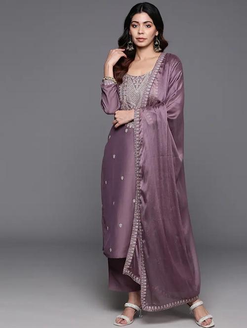 women embroidered three quarter sleeve kurta pant with dupatta set - 22009441 - Very Small Image - 1