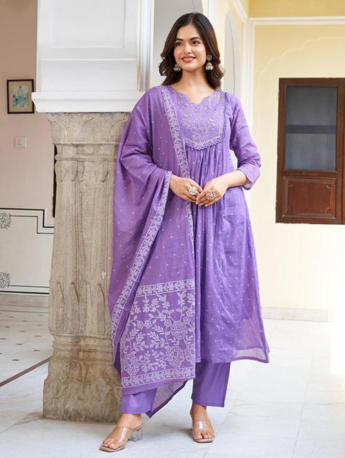 women embroidered three quarter sleeve kurta pant with dupatta set - 22014132 - Very Small Image - 1