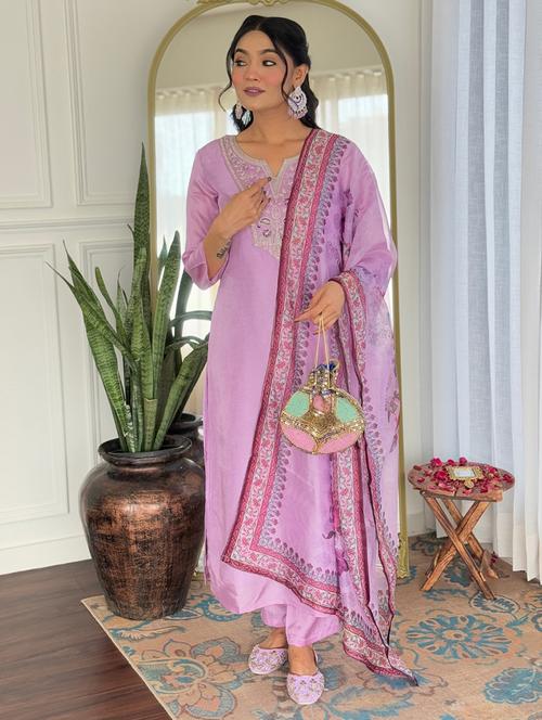 women embroidered three quarter sleeve kurta pant with dupatta set - 22024887 - Very Small Image - 1