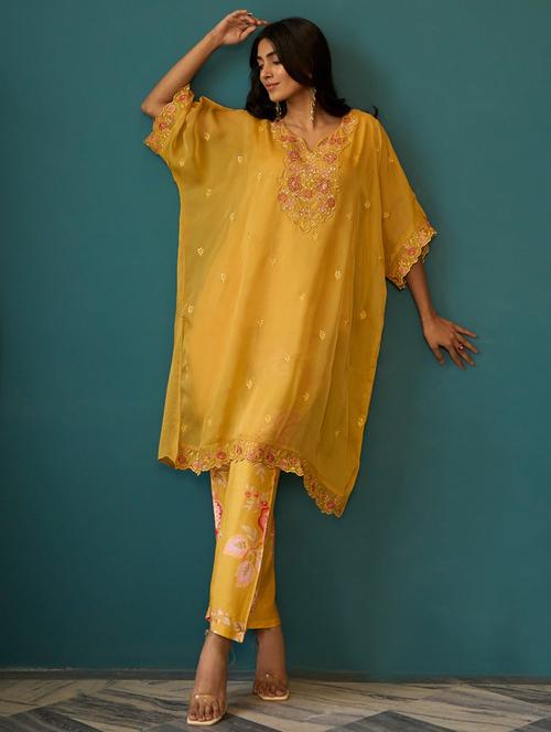 women embroidered kimono sleeve ethnic co-ord set - 22034618 - Very Small Image - 1