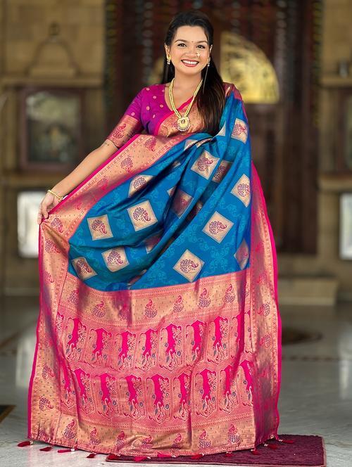 women self design banarasi saree with blouse - 22036575 - Very Small Image - 1