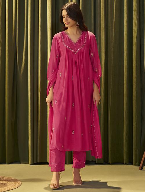 women three quarter sleeve kurta pant with dupatta set - 22052720 - Very Small Image - 1