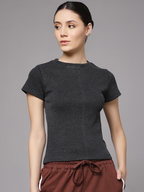 women solid round neck slim fit t-shirt - 22060152 - Very Small Image - 1