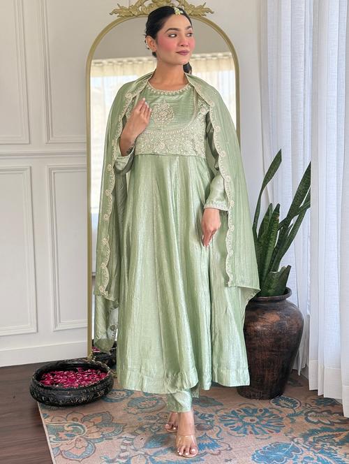women embroidered long sleeve kurta pant with dupatta set - 22060232 - Very Small Image - 1