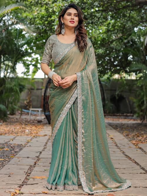women solid with bordered saree with blouse - 22066212 - Very Small Image - 1
