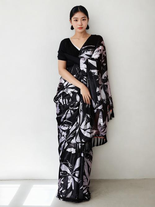 women printed casual wear saree with blouse - 22076082 - Very Small Image - 1