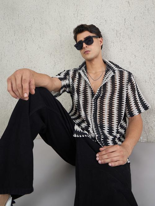 men self design short sleeve oversized casual shirt - 22142720 - Very Small Image - 1