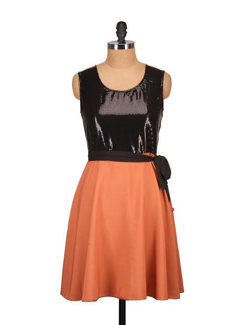 orange&black sequins dress - 53983 - Very Small Image - 1