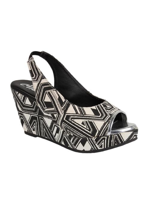 stylish black & white geometric print wedges - 58178 - Very Small Image - 1