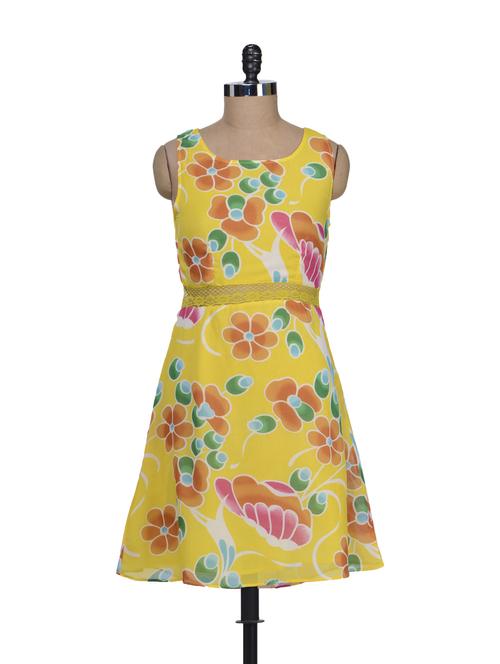 elegant yellow floral dress - 61583 - Very Small Image - 1