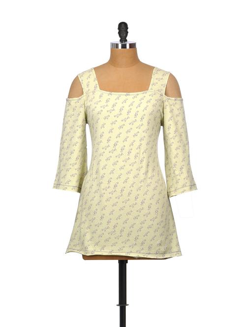 lime shoulder cut out top - 63606 - Very Small Image - 1