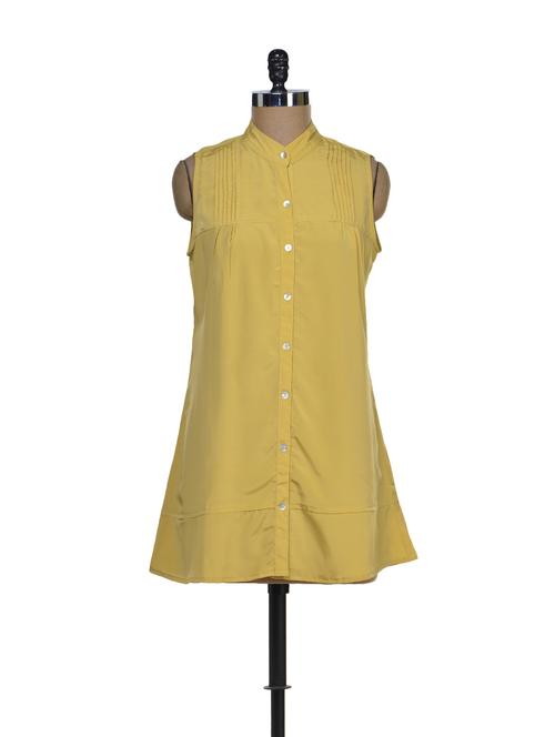 yellow shirt with collar - 66321 - Very Small Image - 1