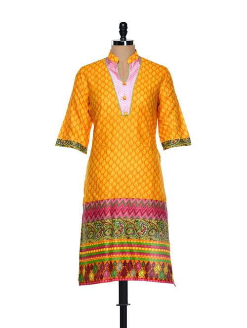 printed yellow kurti - 863438 - Very Small Image - 1