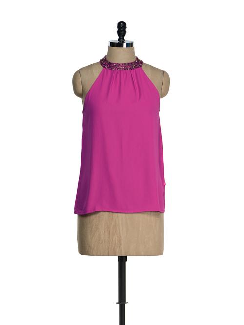 fuchsia pink halter neck top with embellishments on the neck - 866472 - Very Small Image - 1