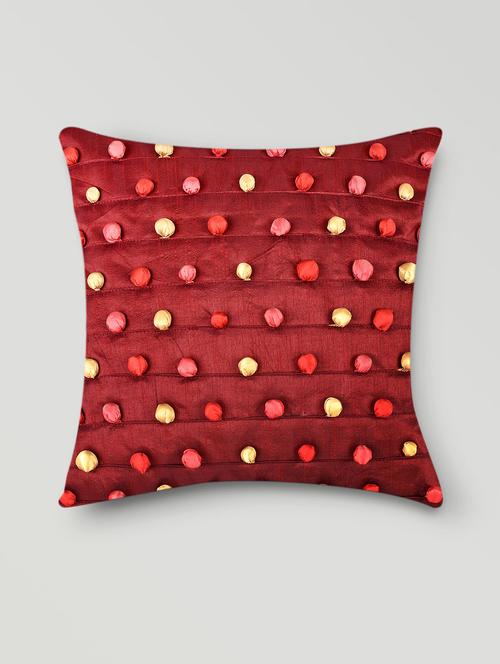 Set of 5 Red Cushion Covers - 888804 - Very Small Image - 1