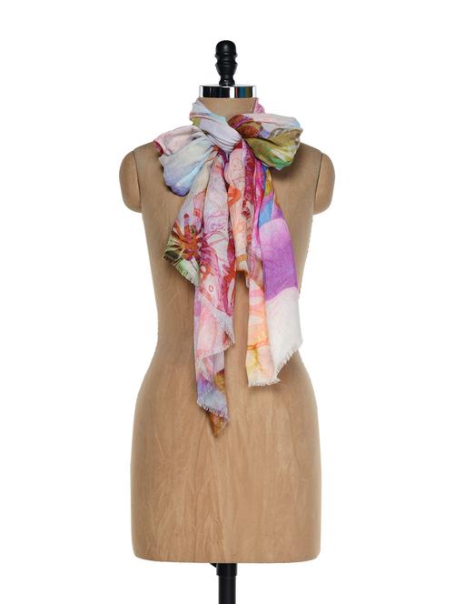 multi coloured trendy scarf with digital prints - 901229 - Very Small Image - 1