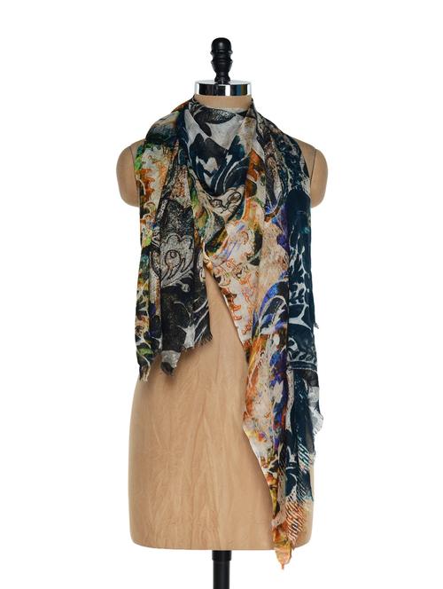 multi coloured trendy scarf with digital prints - 901235 - Very Small Image - 1