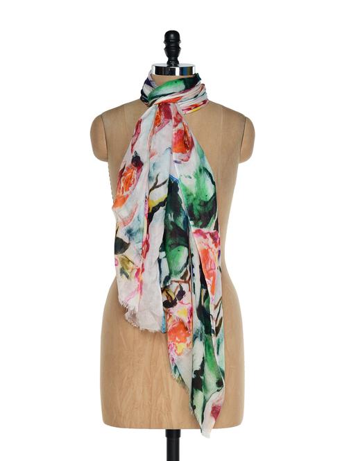 multi coloured trendy scarf with digital prints - 901255 - Very Small Image - 1