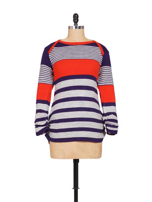 grey base top with blue and red stripes - 906007 - Very Small Image - 1