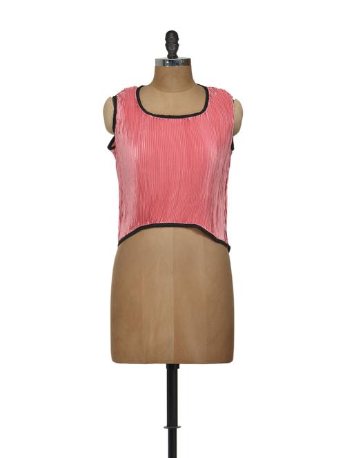 Sleeveless Pink Crop Top - 906484 - Very Small Image - 1