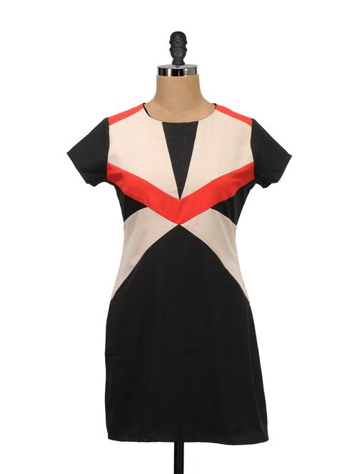 round neck half-sleeved dress - 908610 - Very Small Image - 1