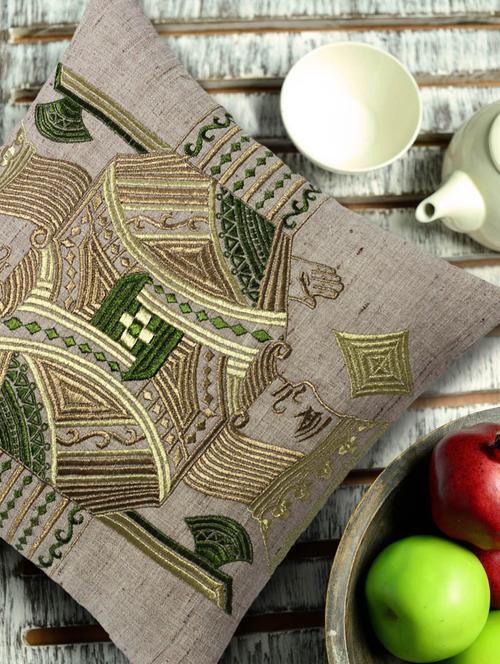 playing cards badshah embroidered cushion cover - 909115 - Very Small Image - 1