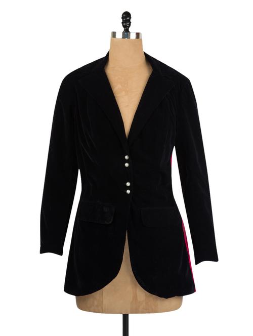 black and pink coat - 919951 - Very Small Image - 1