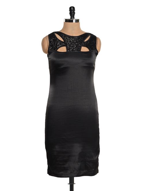 black sequined satin dress - 947524 - Very Small Image - 1