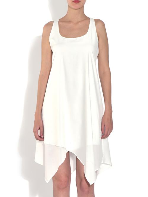 white sleeveless dress - 9546718 - Very Small Image - 1