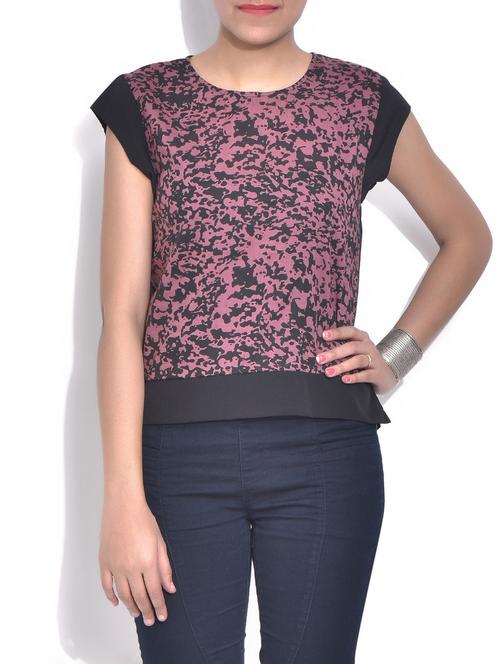 black printed top - 9566846 - Very Small Image - 1