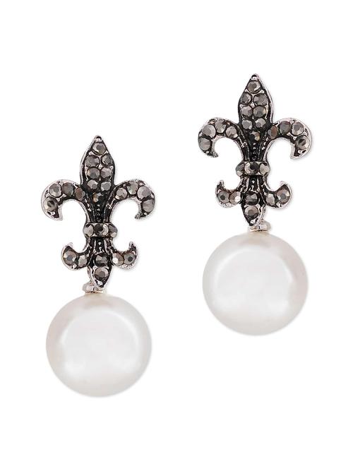 white embellished stud earrings - 9584700 - Very Small Image - 1