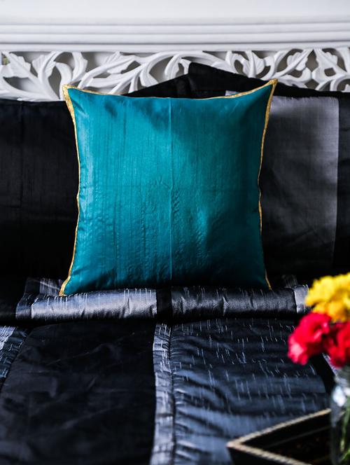 green raw silk cushion cover - 9588221 - Very Small Image - 1