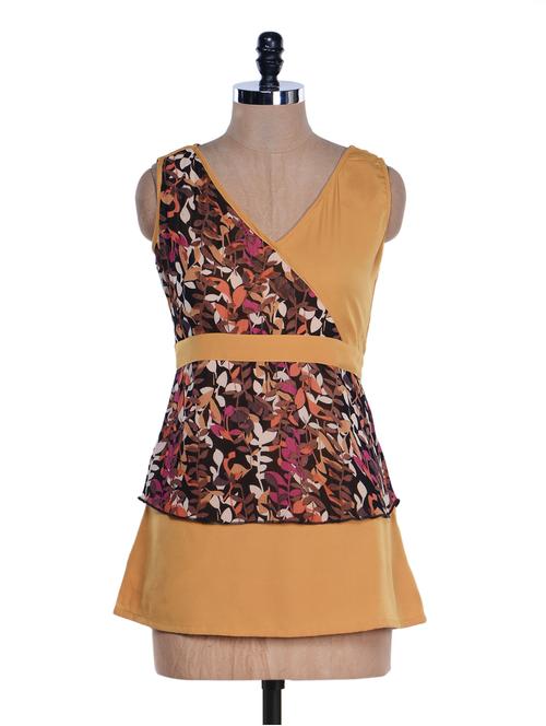 ochre yellow tiered v-neck top - 959779 - Very Small Image - 1