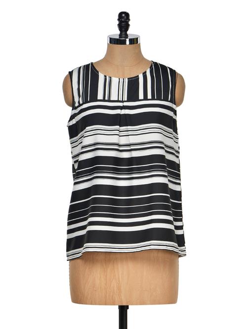 striped regular fit sleeveless top - 960539 - Very Small Image - 1
