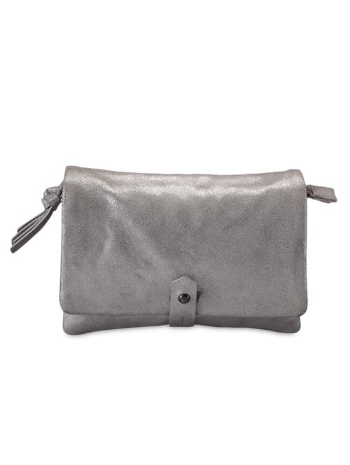 silver leather weave designed clutch - 9612943 - Very Small Image - 1