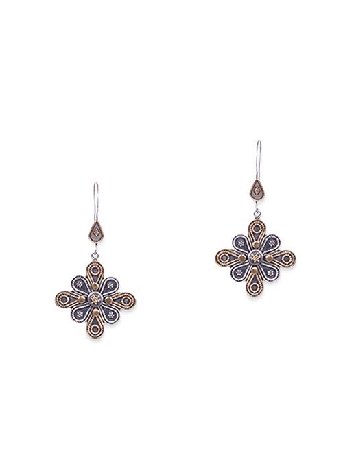 sterling silver embossed earrings - 9618207 - Very Small Image - 1