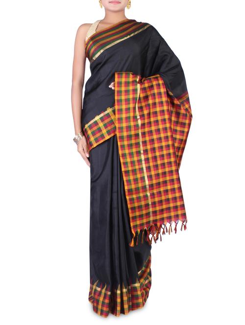 Black pure kanjivaram silk saree with checkered border - 9620485 - Very Small Image - 1