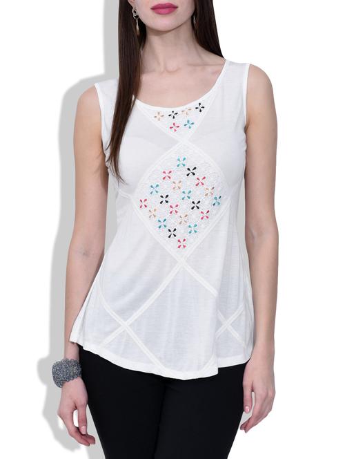 white knitted viscose embroidered top - 9628921 - Very Small Image - 1