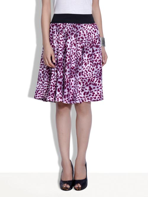 white printed polycrepe skirt - 9633924 - Very Small Image - 1