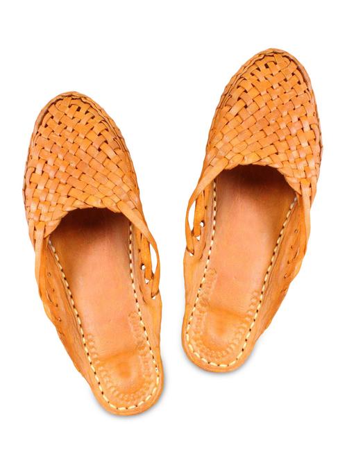 orange leather flats - 9646337 - Very Small Image - 1