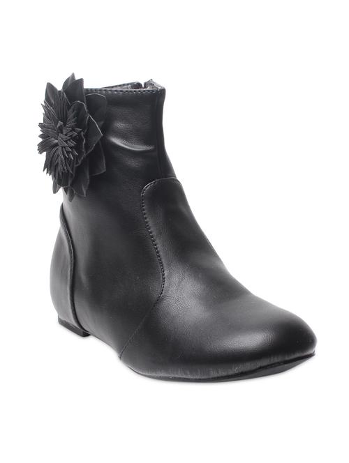 Black Plain Round Toed Boots - 9656395 - Very Small Image - 1
