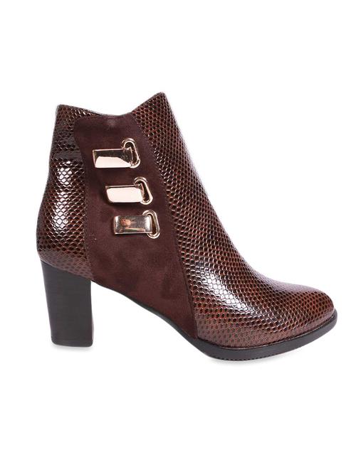 brown zippered faux leather boots - 9657811 - Very Small Image - 1